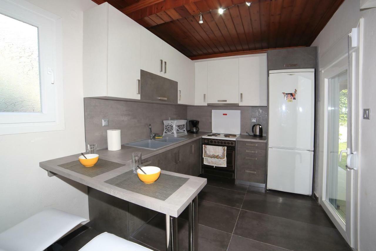 House Loana Vila Néos Marmarás Exterior foto